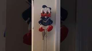 Vintage Disney Donald Duck cuckoo clock with moving eyes￼￼