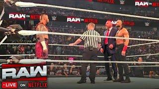 WWE Raw Roman Reigns vs Solo Sikoa Tribal Combat Netflix Full Match | WWE Raw Highlights 2025