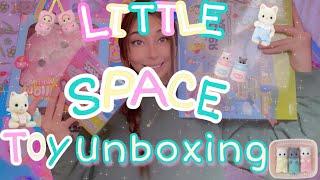 Little ￼inducing toys and crafts unboxing!