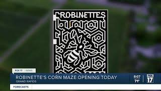 Buzzworthy news: Robinette’s corn maze is officially open