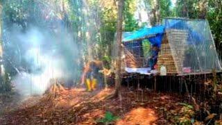 Camping in Heavy Rain - Fishing in the fast flowing river, sleeping soundly until morning