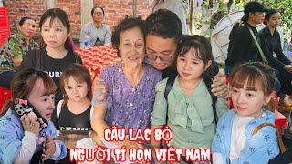 Đám Tang Kim Tiểu Ly - Vô Tình Gặp Được Câu Lạc Bộ Tí Hon Việt Nam Về Thấp Hương Tiễn Kim Tiểu Ly