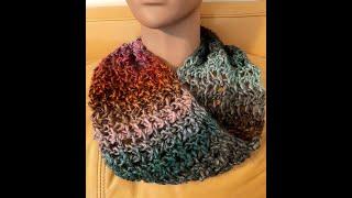 Rose Bud Mobius Cowl Loom Knit Easy For Beginners and no purls