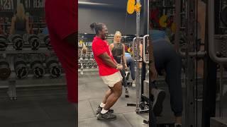 How to IMPRESS A GUY in the gym #shorts #viral #comedy #gymhumor  #funny #strong #lift #backfire