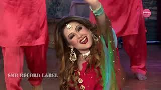 WARDA BEAUTIFUL PERFORMANCE | AKHIYAN MILAWAN GI - NASEEBO LAL PUNJABI SONG - SMB