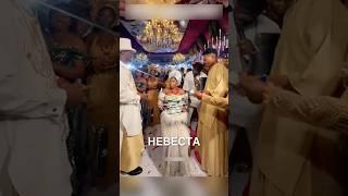 Дарит деньги, пока невеста не улыбнется  #истории #история #новости #новость #shorts