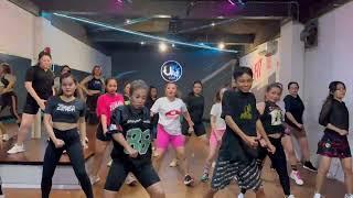 CATCH ME - FARIETTE, RIKKU | ZUMBA | DANCE | WORKOUT | FITNES | CHOREO | LELY HERLY