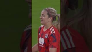 #lindseyhoran #lyon #midfield #usa