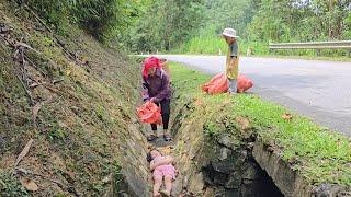 Full Video: Single mother collects scrap metal, helps baby fainted on the side of the road