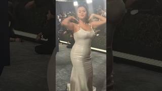 Selena Gomez Looks STUNNG At SAG Awards, Twirling On Carpet!  #sagawards #selenagomez