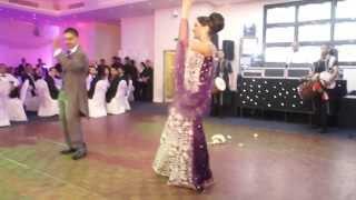 Очень красивый танец на индийской свадьбе - Beautiful dance on an Indian wedding