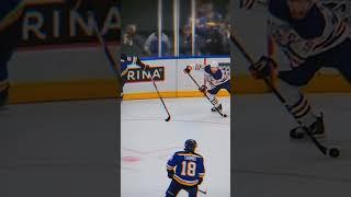 It's Easy to Score When Your Linemate is the Best Player in the World  #hockey #mcdavid #assist