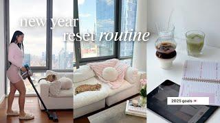 reset routine for 2025 | how to set goals & intentions, deep cleaning my apartment, & mindset tips!