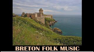 Folk music from Brittany - Ar Soudarded Zo Gwisket E Ruz