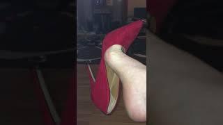 Mega heel Dangle