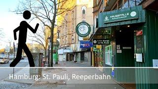 Der Geher in Hamburg: St. Pauli, fish market, Reeperbahn