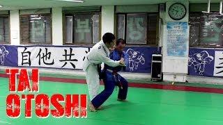 Tai Otoshi by 7th Dan Korean Master (빗당겨치기)