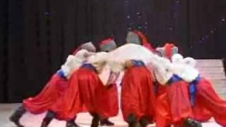 Украинский танец "Гарни хлопцi" The Ukrainian dance
