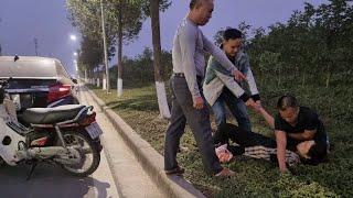 Ha Phuong was attacked by a bad guy on her way home from work and was saved by the CEO.2025