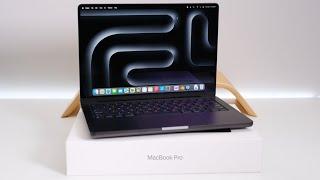 M3 Pro 14 Inch MacBook Pro - Unboxing, Comparison and First Look