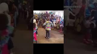 Oncle des habacucs après avoir ko benda trophée  ya Muana Mboka yoka danse️