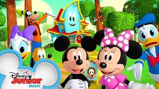 Stretch Break Extended Song | Mickey Mouse Funhouse | @disneyjr