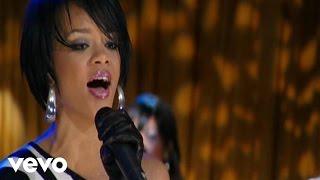 Rihanna - Umbrella (AOL Sessions)