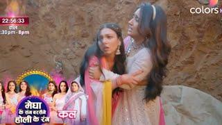 Megha Barsenge Today NEW PROMO 12th March| Megha Ne Kia Blackmailer Ka Peecha, Megha Padi Musibat Me