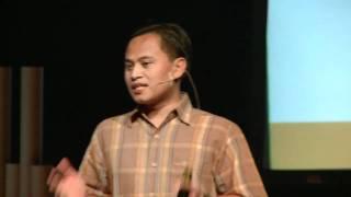 TEDxJakarta - Muhammad Noer - How to Read 52 Books in a Year