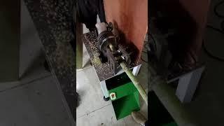 Sugar cane peeling machine detail/sugarcane peeling machine/sugarcane peeler/sugar cane peeler