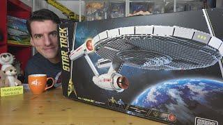 Space, the final frontier! Mega Bloks® U.S.S. Enterprise™ NCC-1701 - DPH83