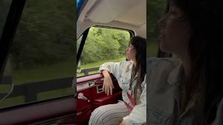Sunday drive in the country | Run Girl | Abigail Rose #indieartist #vintagecars #roadtrip