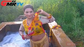 Hot pakistani model outdoor bathing in tubewell