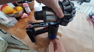 Чистка фильтра циклон дайсон v8  cleaning dyson v8 filter