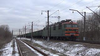 Электровоз ВЛ80С-687 с грузовым поездом и толкач ВЛ80Т-892