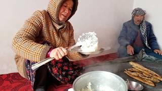 Primitive Life Winter At Village Cooking Delicious Rice | Daily Routines Life of Village