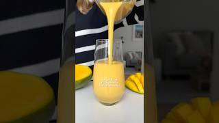 4-ingredient Healthy & High-protein Mango Smoothie #healthyrecipes #smoothie #highprotein