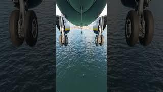 Extremly Fast Landing in San Francisco International Airport