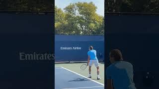 Arthur Cazaux warming up his serve before the US Open R2 match vs Nakashima