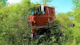 I bought the CHEAPEST SEMI TRUCK on facebook marketplace - Will it Run??