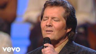 Bill & Gloria Gaither - Look for Me At Jesus' Feet [Live] ft. The Booth Brothers