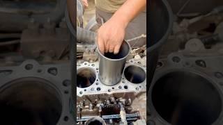 Diesel engine sleeve fitting in cylinder #shorts #expertworkers #sleeve #viralshorts