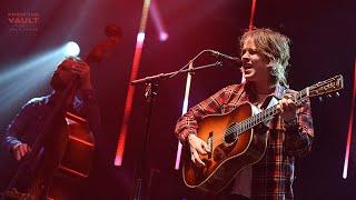 Billy Strings - "Know It All" → "How Mountain Girls Can Love" | Capitol Theatre | 2/4/2022 | Relix