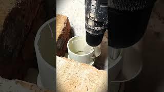 effective pipe cutting tool in tight spaces #shorts