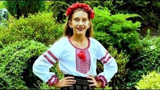 Adina Buhus-E sarbatoare si rasuna muzica (Sarba de demult) ( Zinaida Julea ) ( Adriana Ochisanu )