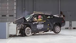 2009 Chevrolet Cobalt 2-door moderate overlap IIHS crash test