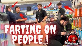 FARTING ON PEOPLE (HILARIOUS WET FART REACTIONS!)