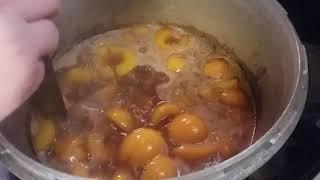 Homemade Peach Pie filling