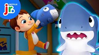 Sharkdog Rescues Squishy Fishy  Sharkdog | Netflix Jr