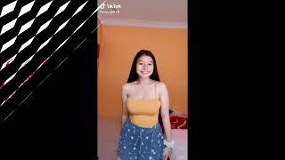 #tiktok#tiktokhot#keindahan   puput diana yg makin menggoda  id@puputdianalestari